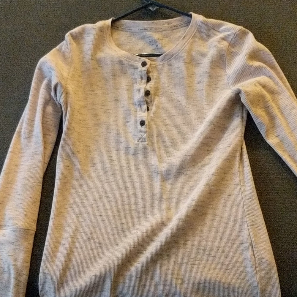 Women's Calvin Klein shirt